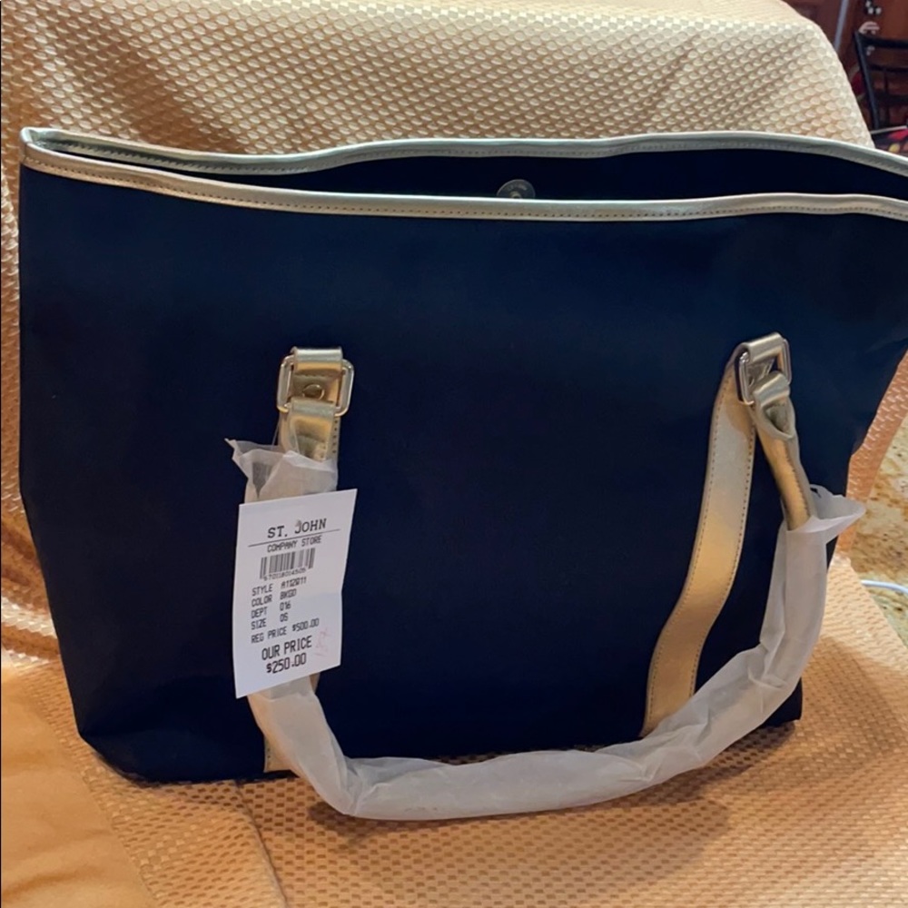 St John knits tote purse.